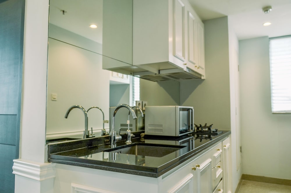 elegant 1br at branz bsd city apartment