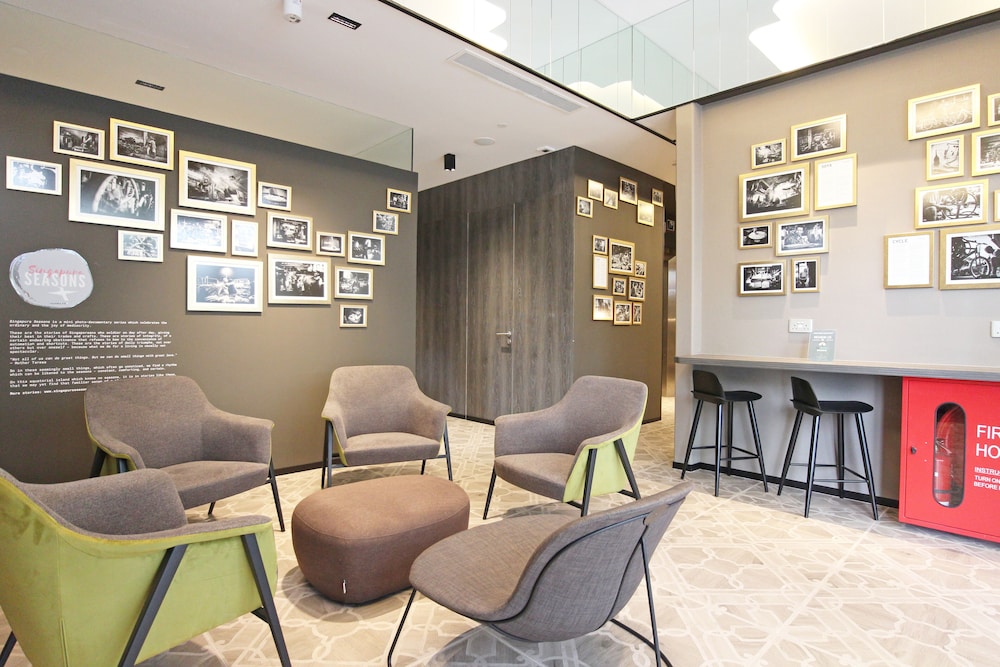 st signature jalan besar dayuse 7 hours 9am 4pm