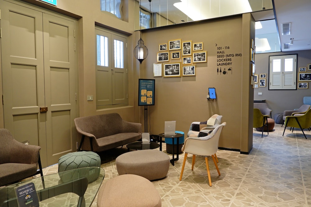 st signature jalan besar dayuse 7 hours 9am 4pm