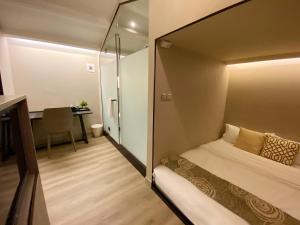 St Signature Jalan Besar, Dayuse, 7 Hours: 9Am-4Pm,,3 star