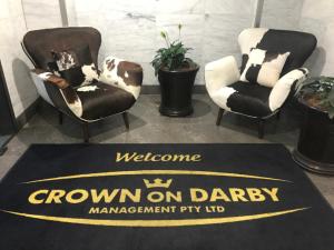 Crown On Darby,Hunter>>Cooks Hill,0 star