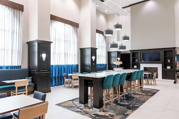 Hampton Inn & Suites Effingham,Effingham>>Douglas,3 star