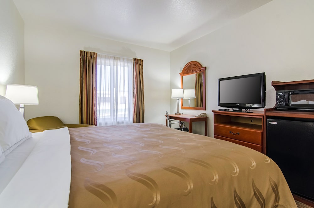quality inn junction city near fort riley