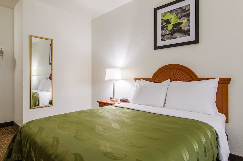 quality inn junction city near fort riley