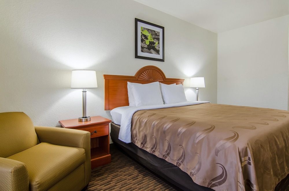 quality inn junction city near fort riley