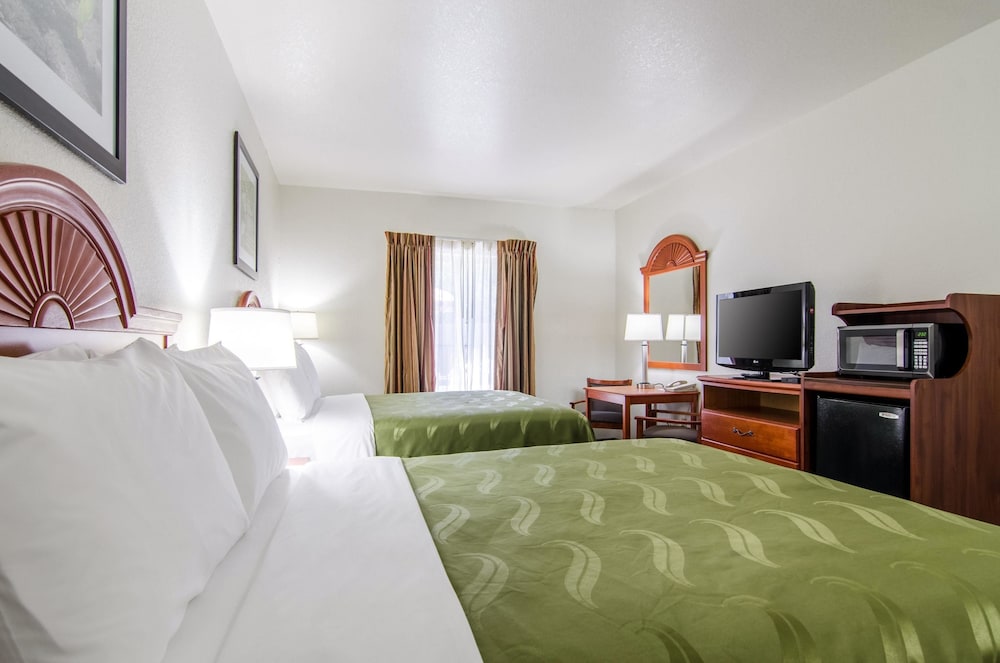 quality inn junction city near fort riley