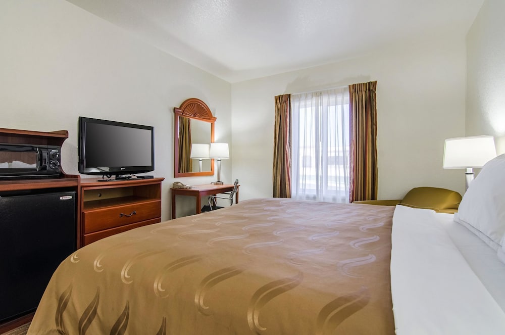 quality inn junction city near fort riley