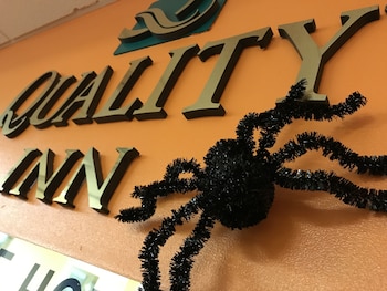 Quality Inn Junction City - Near Fort Riley,Manhattan>>Junction City,2.5 star