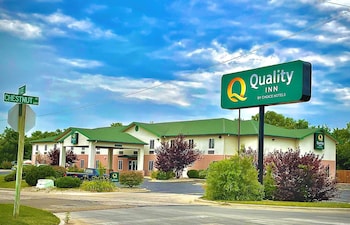 Quality Inn Junction City - Near Fort Riley,Manhattan>>Junction City,2.5 star