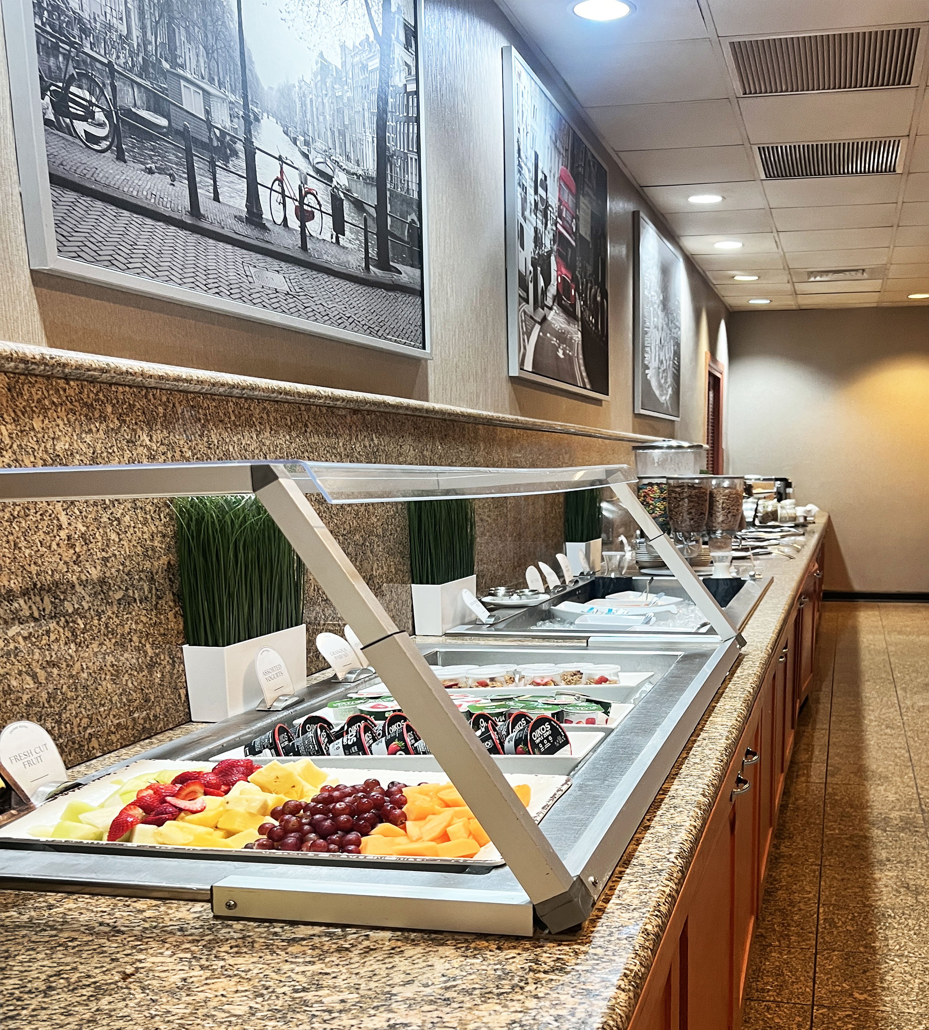 crowne plaza newark airport by ihg