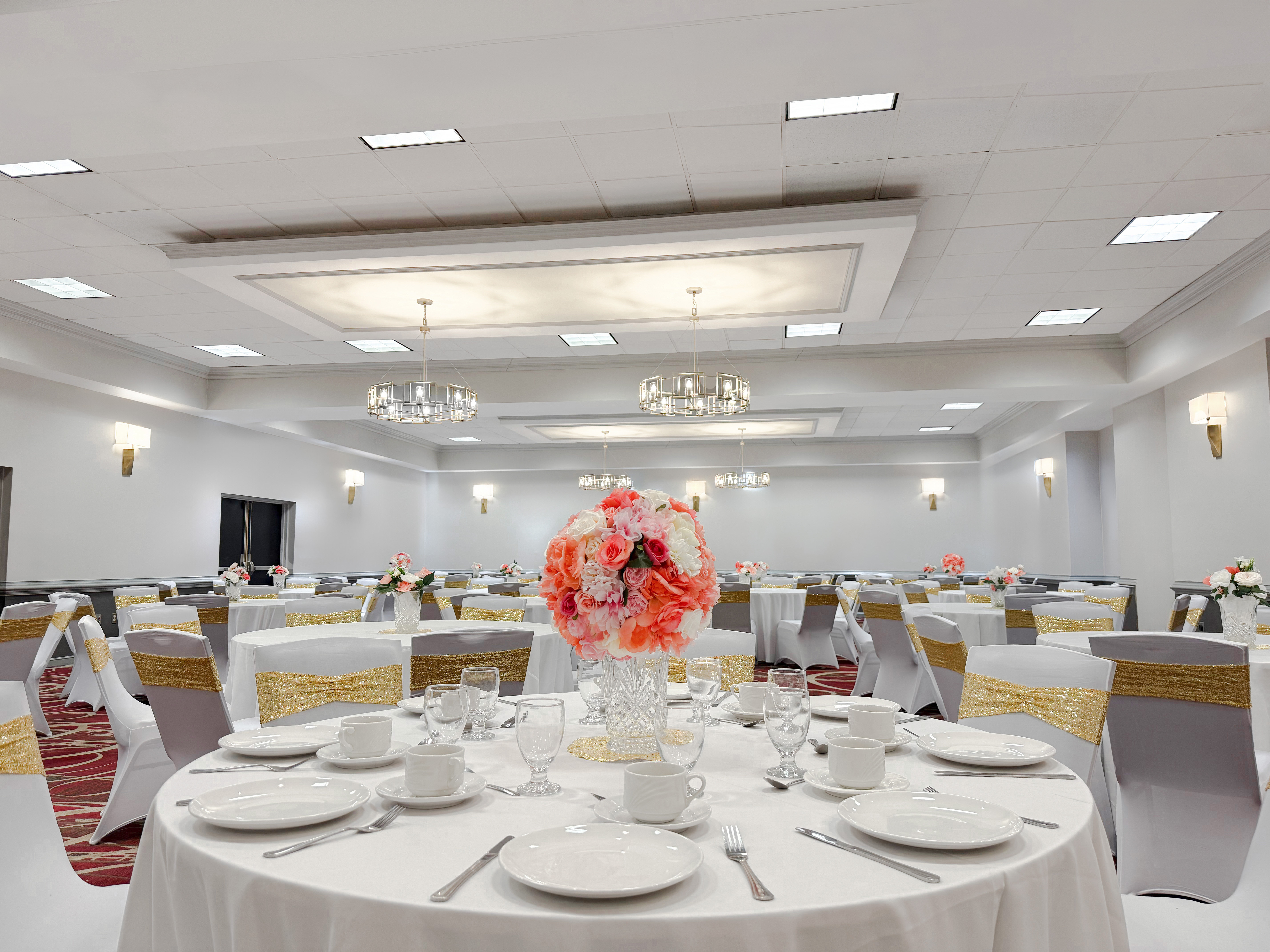 crowne plaza newark airport by ihg