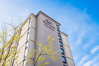 Crowne Plaza Newark Airport By Ihg,New Jersey>>Elizabeth,4 star