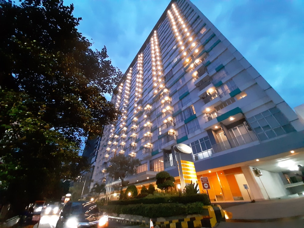 cozy the h residence by bonzela property