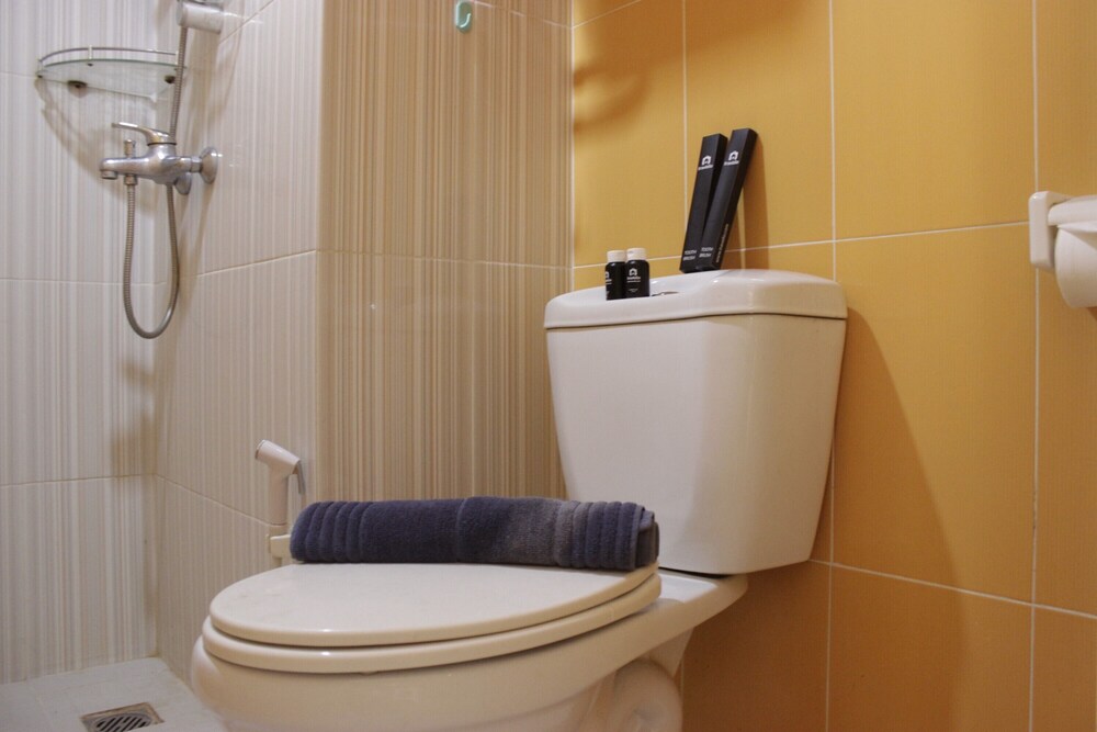 cozy studio apartment at the jarrdin near cihampelas walk