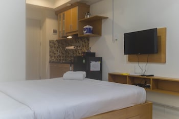 comfy and homey studio room at grand kamala lagoon apartment