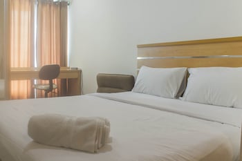 comfy and homey studio room at grand kamala lagoon apartment