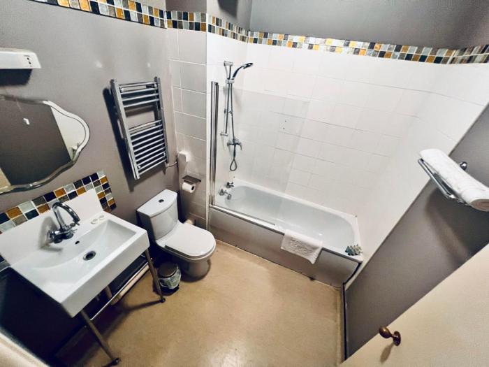 george and dragon hotel