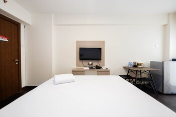 Cozy Living Studio Room At Cinere Resort Apartment,,0 star