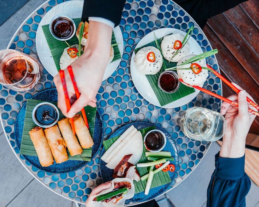 mill hotel milperra panania