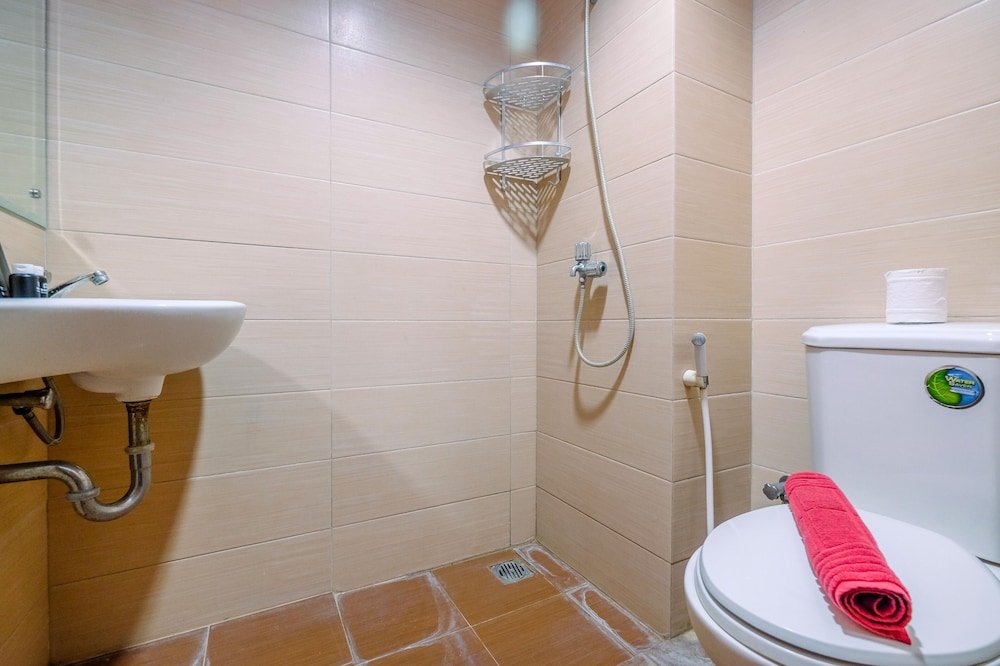 warm and cozy studio apartment at margonda residence 5