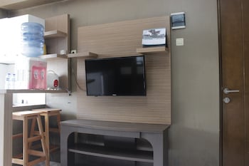minimalist studio room at gateway ahmad yani cicadas apartment