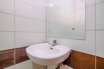 homey and simply studio room at margonda residence 3 apartment