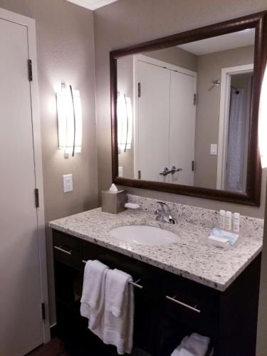 homewood suites by hilton calgary airport alberta canada