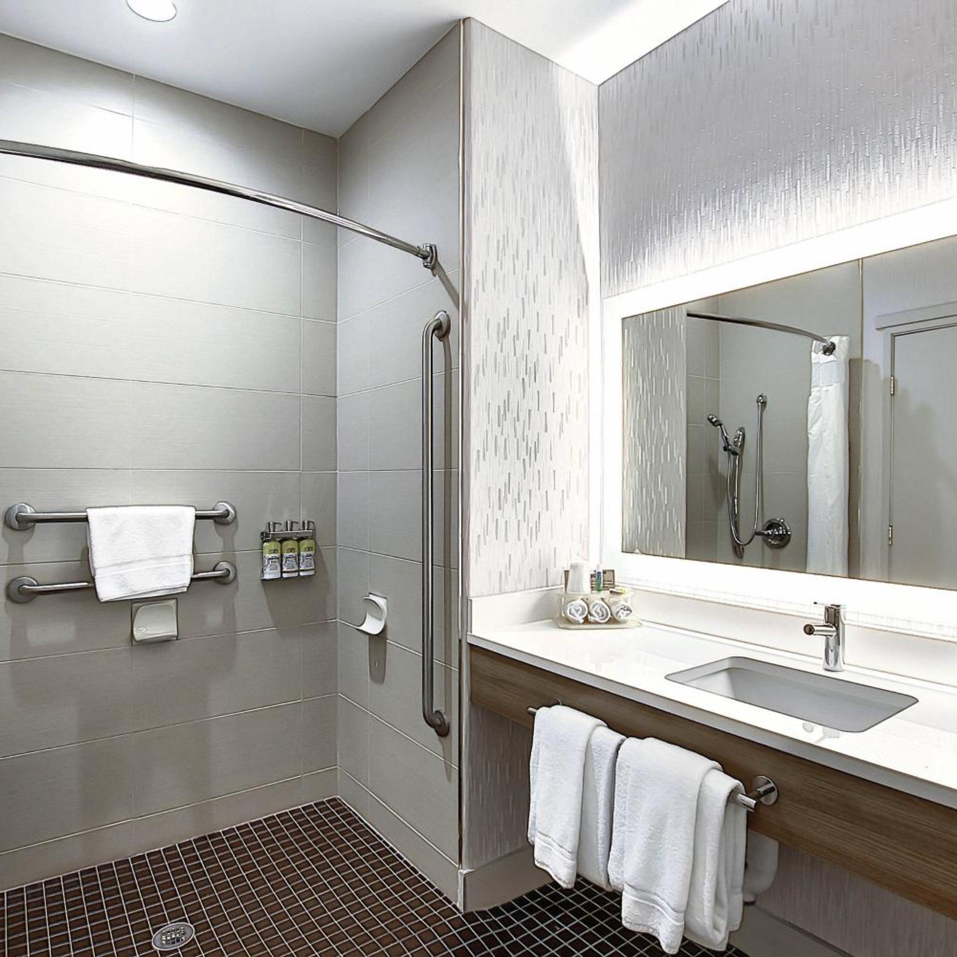 holiday inn express airport calgary by ihg