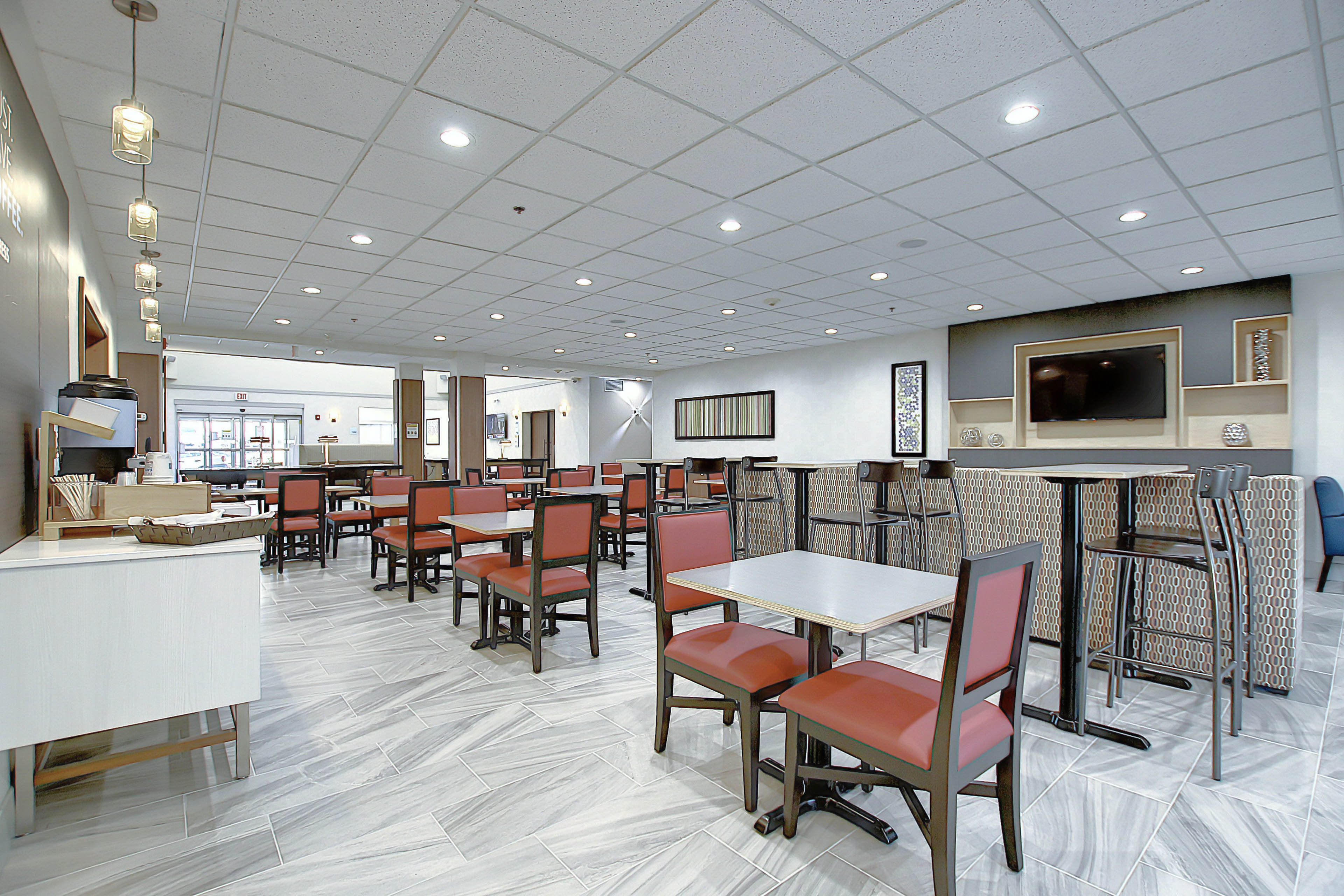 holiday inn express airport calgary by ihg
