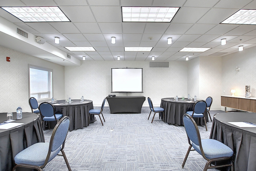 holiday inn express airport calgary by ihg