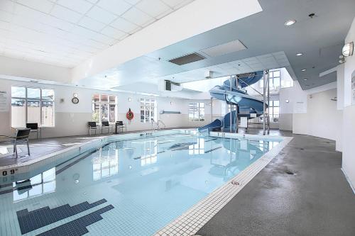 holiday inn express airport calgary by ihg