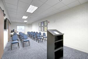 holiday inn express airport calgary by ihg