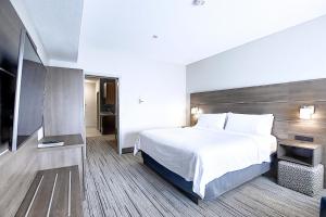 Holiday Inn Express Airport-Calgary By Ihg,Alberta>>Calgary,3 star