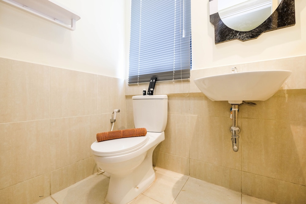 new furnished and comfy 2br at meikarta apartment