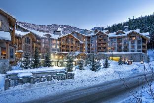 First Tracks Lodge,Whistler>>Alta Lake,5 star
