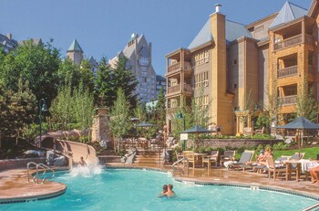 Hilton Grand Vacations Club Whistler,British Columbia>>Whistler,4 star