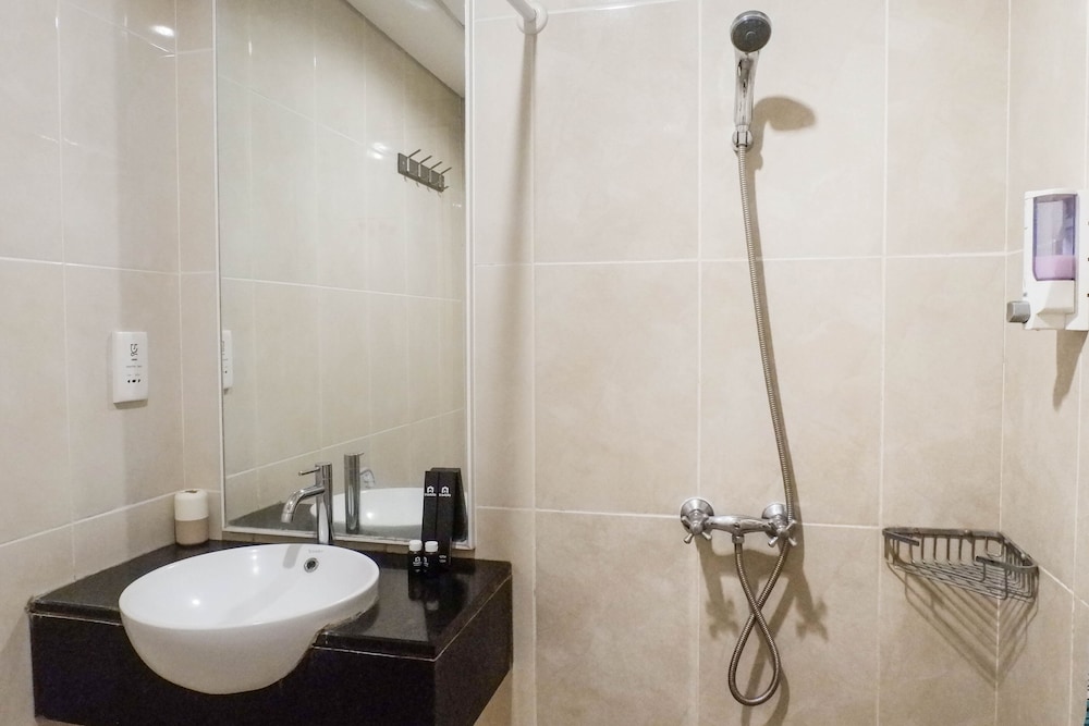 scenic modern 2br apartment at trillium residence