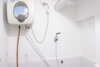 strategic and relaxing 2br at gateway apartment ahmad yani cicadas