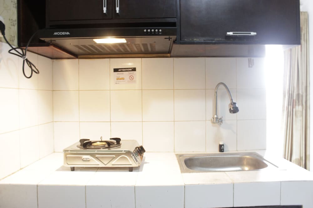 strategic and relaxing 2br at gateway apartment ahmad yani cicadas