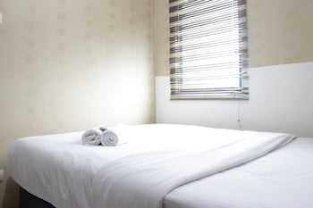 strategic and relaxing 2br at gateway apartment ahmad yani cicadas