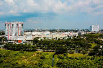Relaxing Studio At Springlake Summarecon Bekasi Apartment,,0 star