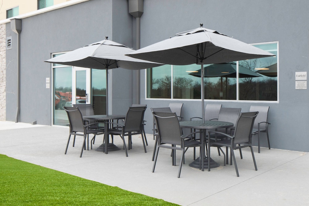 fairfield inn and suites by marriott dallas mckinney