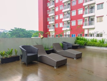 warm and nice studio apartment at taman melati margonda