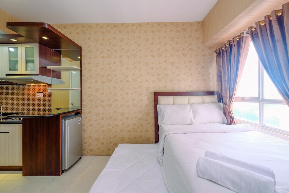 warm and nice studio apartment at taman melati margonda