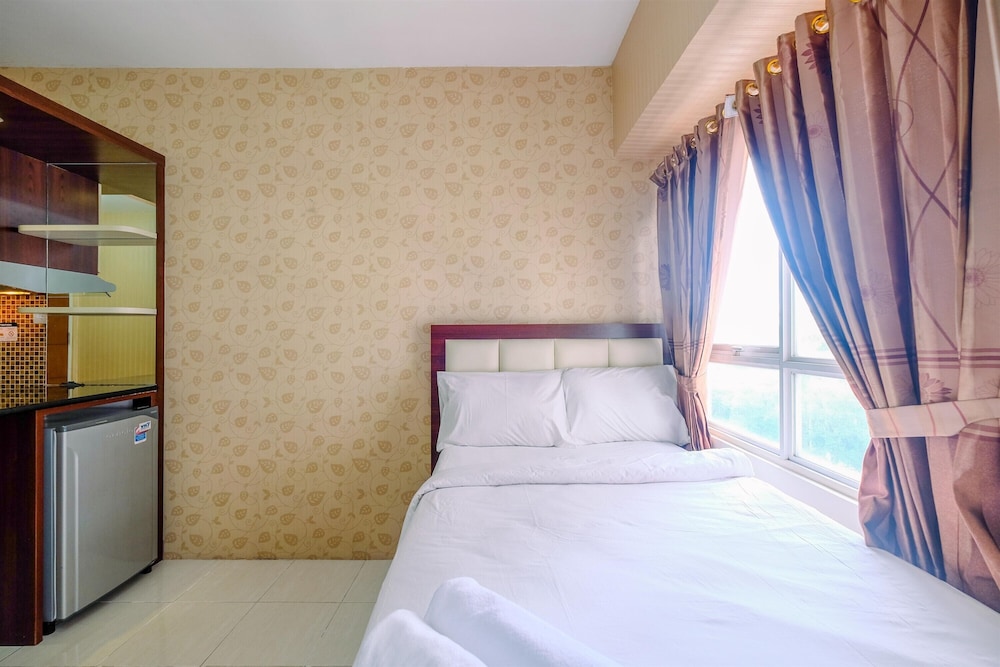 warm and nice studio apartment at taman melati margonda