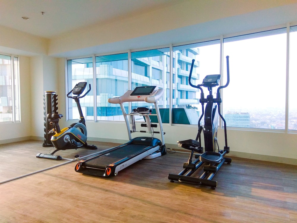 fully furnished with comfy design studio grand kamala lagoon apartment
