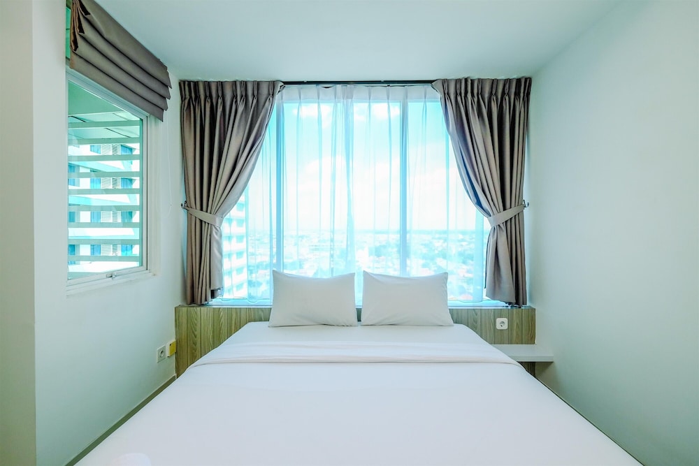 fully furnished with comfy design studio grand kamala lagoon apartment
