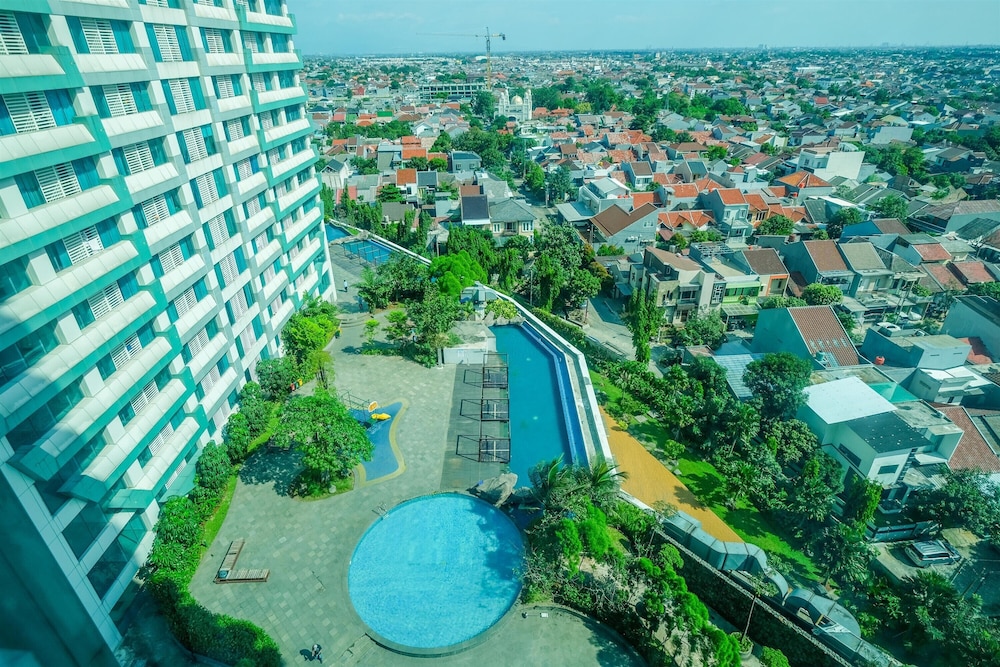 fully furnished with comfy design studio grand kamala lagoon apartment