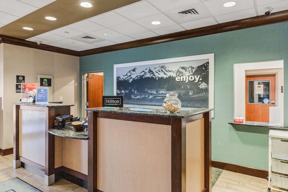 hampton inn and suites colorado springs air force academy