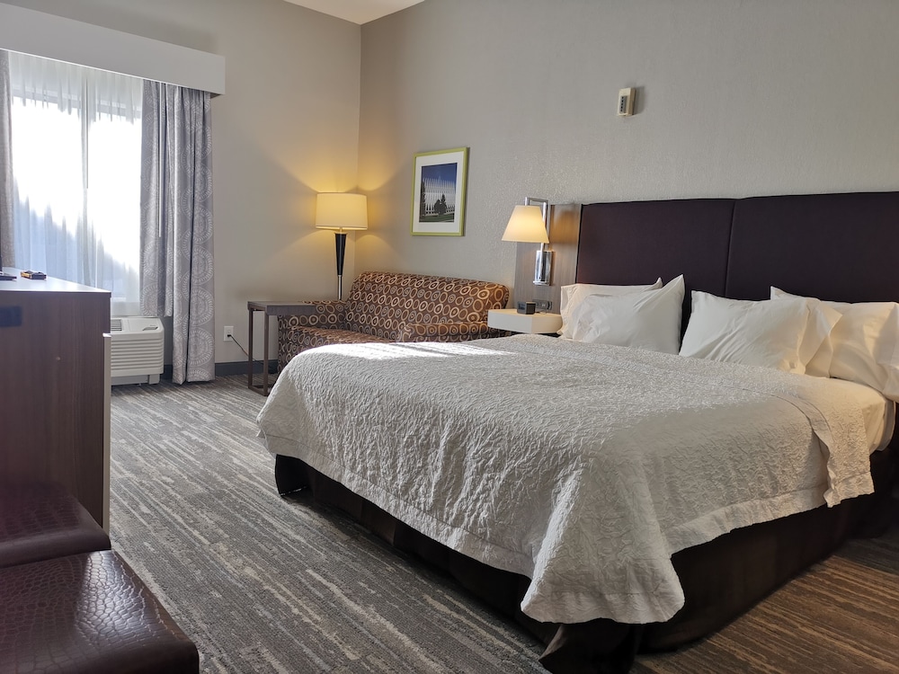 hampton inn and suites colorado springs air force academy